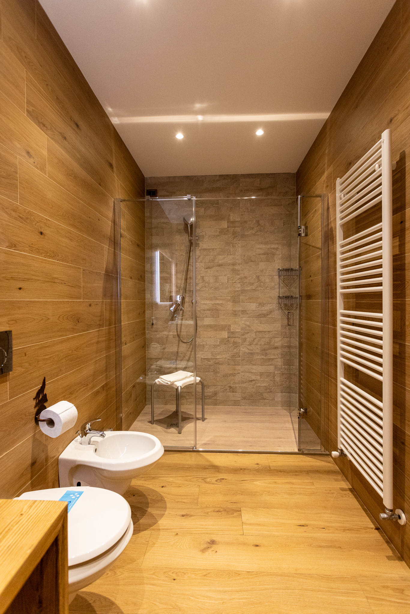 Bathroom of the double bedroom